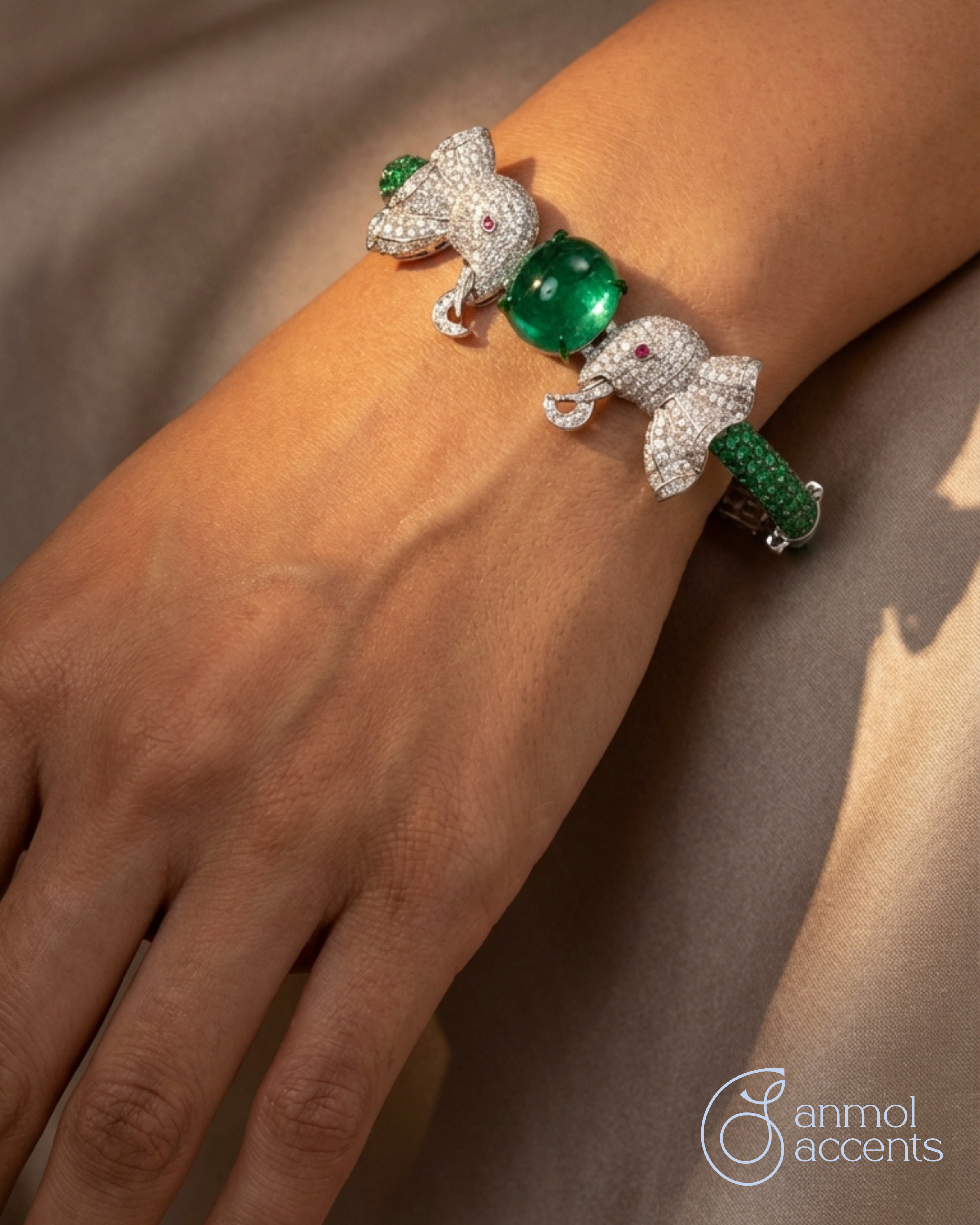 Gaja Grandeur Emerald Bracelet