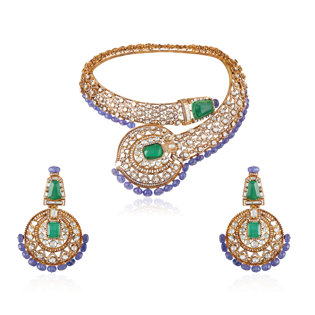 The Evara Emerald Necklace set