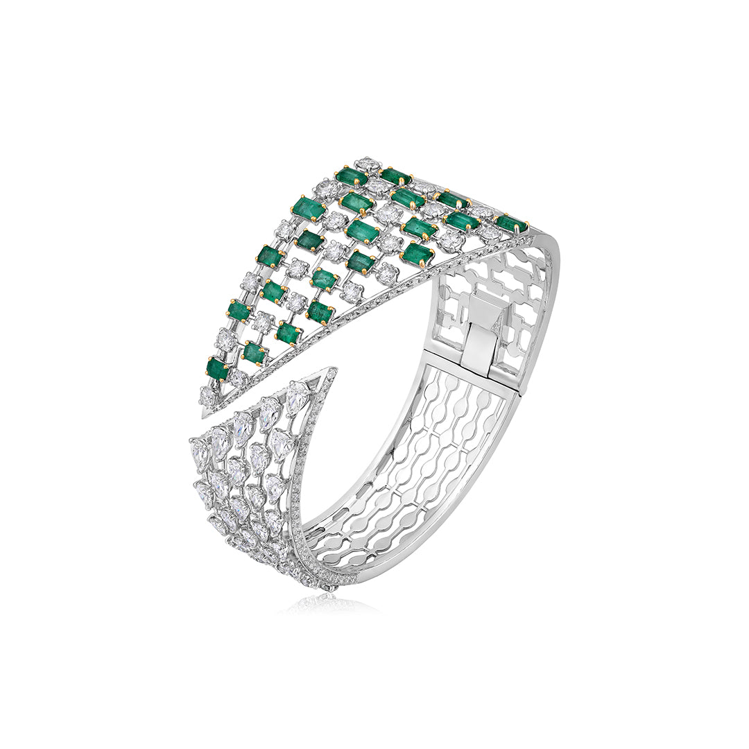 Diamond studded Emerald stack