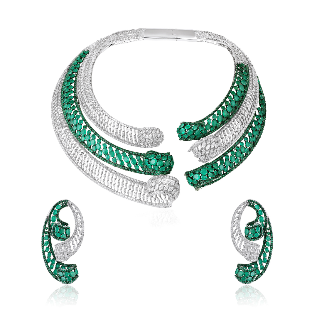 The Chill Bride Swirl Emerald Necklace Set
